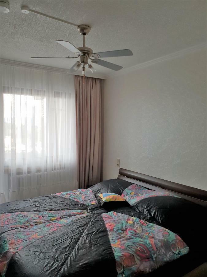 60 Qm Mit Aussicht In Konz Apartment Luaran gambar